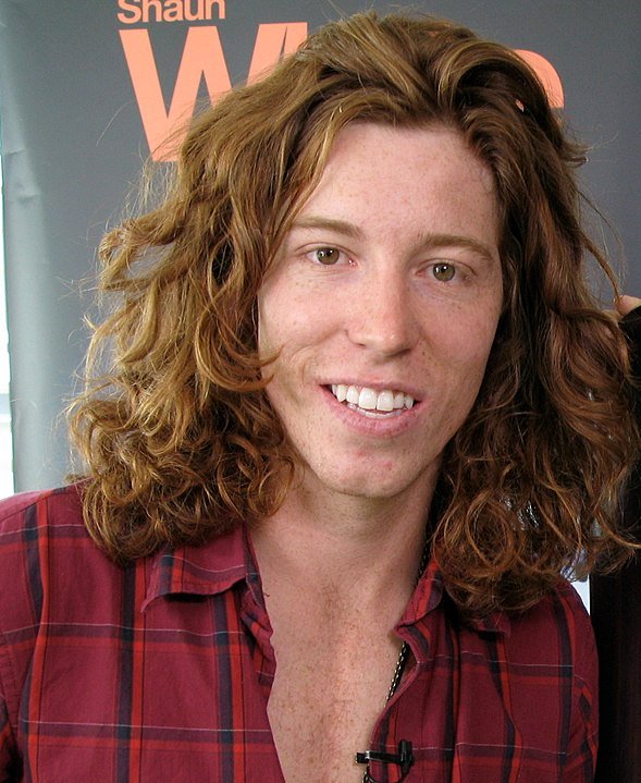 Shaun White Snowboarding Legend