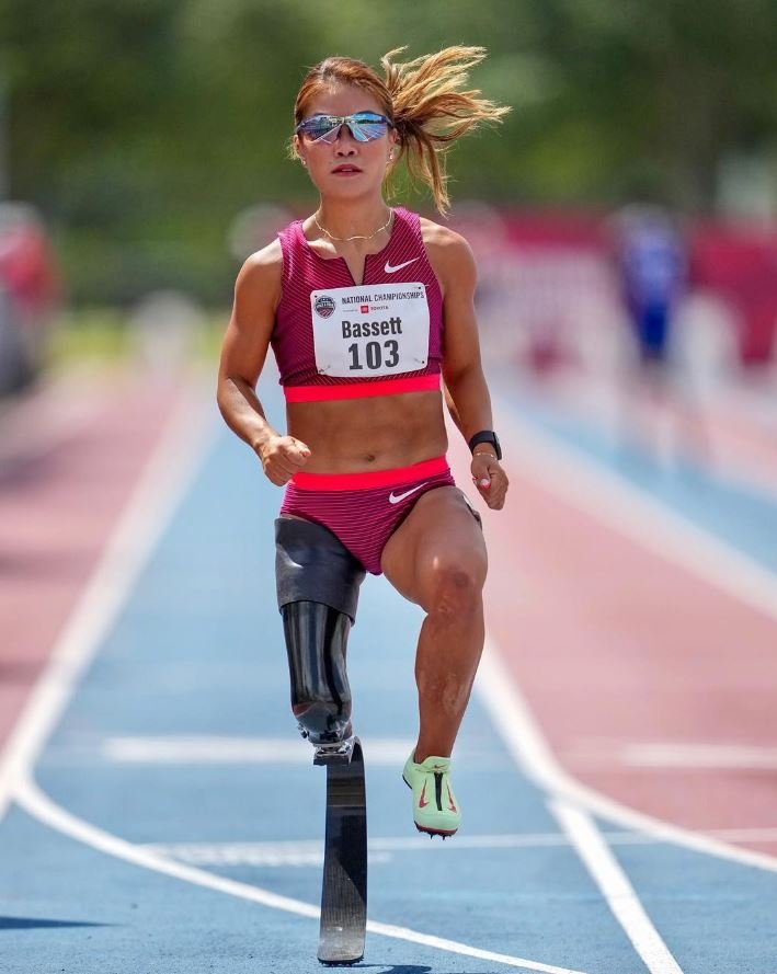 Scout Bassett running a 100m sprint race